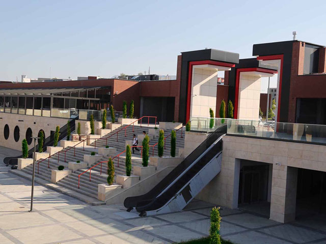 SÜLEYMAN DEMİREL ÜNİVERSİTESİ SOSYAL TESİSLERİ