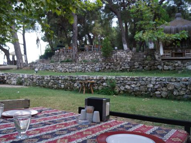 CANYON RESTORAN