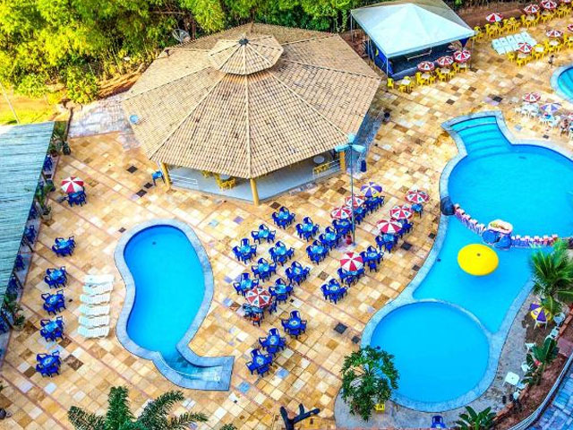GOLDEN DOLPHIN HOTEL