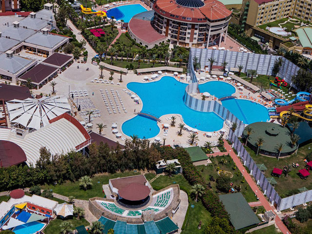 SELGE BEACH OTEL