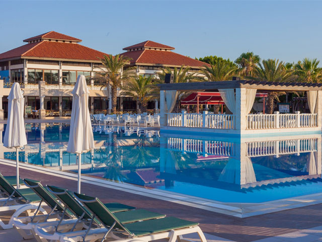 CLUB HOTEL NENA