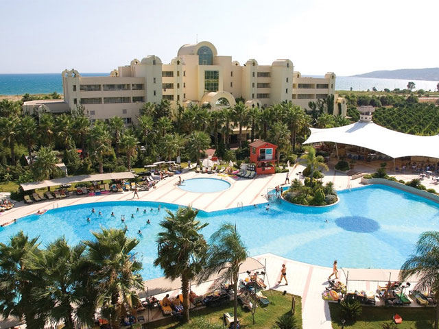 PRESA DI FINICA HOTEL & SUITES